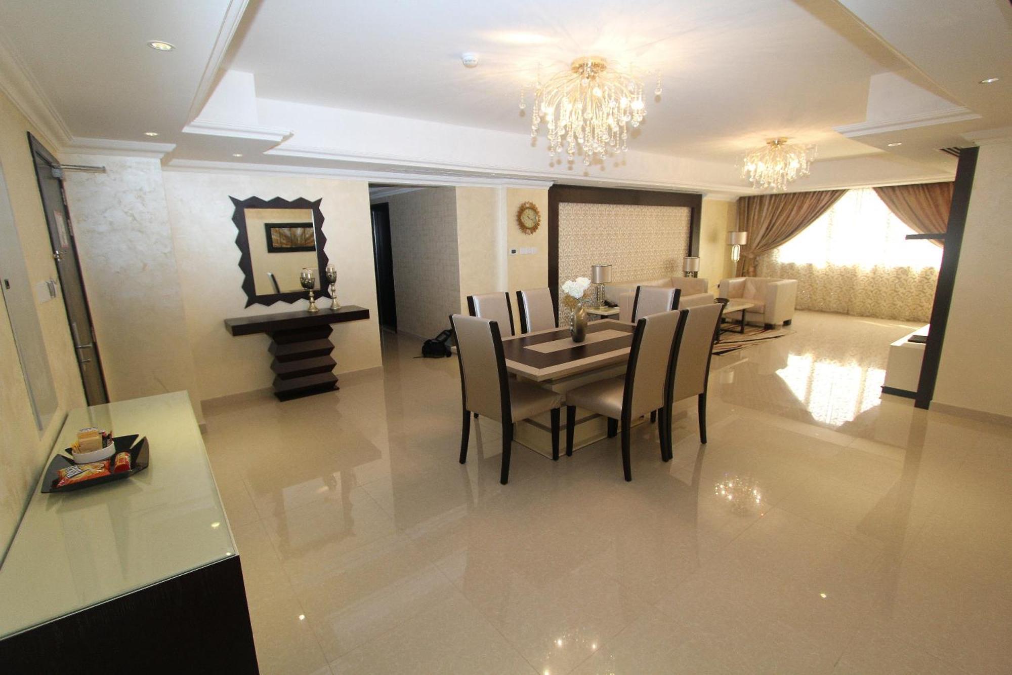 Ivory Grand Hotel Apartamentos Dubái Habitación foto